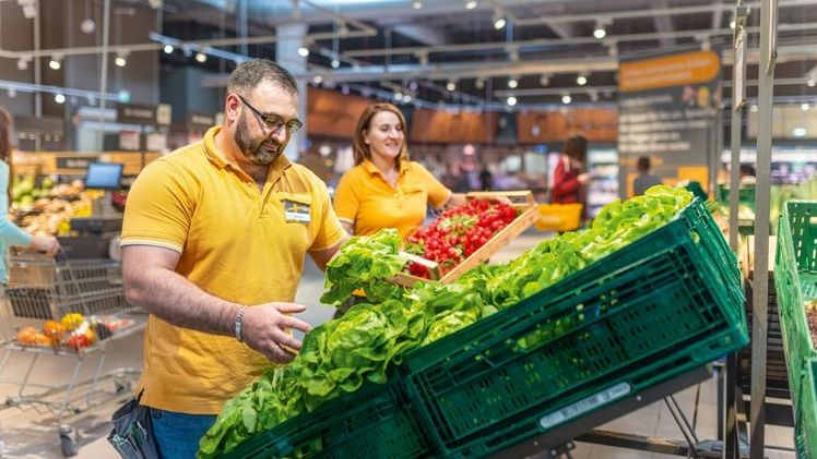 Die GLOBUS Markthallen bieten mit einem tiefen und breiten Sortiment an veganen Produkten eine Vielzahl an pflanzlichen Alternativen. Bild: GLOBUS Markthallen.