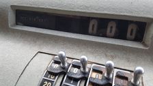 Kritisch sehen die Verbände insbesondere, dass die Kassenpflicht an den Gesamtumsatz eines Betriebs anknüpfen soll. Bild: GABOT.