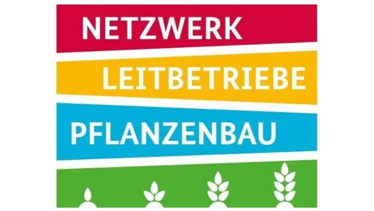 Das Netzwerk Leitbetriebe Pflanzenbau, initiiert und finanziert vom Bundesministerium für Landwirtschaft, Ernährung und Heimat (BMLEH), ist ein Leuchtturmprojekt im Rahmen der Ackerbaustrategie 2035. Bild: BMLEH.