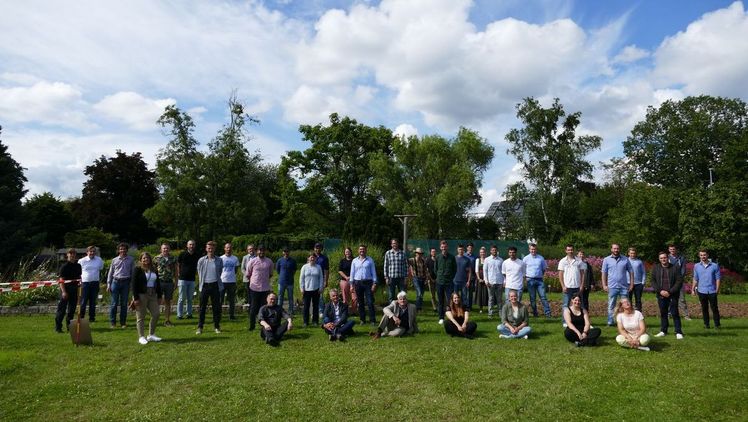 Die "aktuellen MeisterInnen" des GaLaBau`s. Bild: GaLaBau B-W.