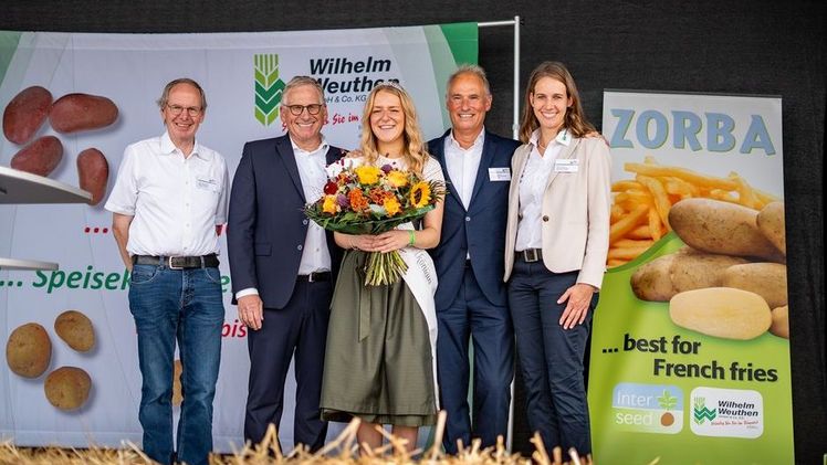 Der RWZ-Konzern war mit Pflanzenbauberatung, Agrartechnik und Team Digitale Lösungen auf dem Weuthen-Kartoffeltag 2025 in Waldniel vertreten. Bild: RWZ.