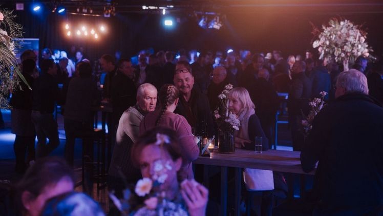 Netzwerken beim Kunden- und Anlieferertag 2025. Bild: Studio 360, Andre' Gordijenko.