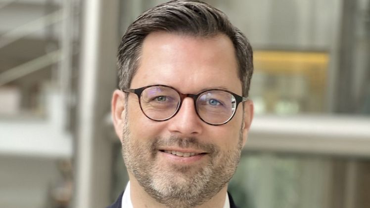 Tritt in die Geschäftsführung bei Pöppelmann ein: Im Juni hat Christian Schwarck die Verantwortung für die Bereiche Finanzen, Personal und IT übernommen. Bild: Pöppelmann.