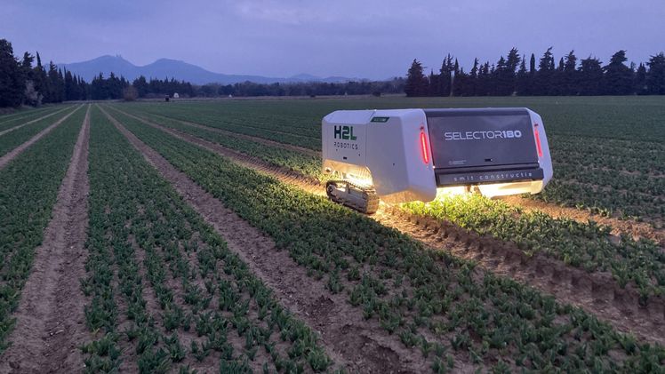 Roboter auf dem Blumenzwiebelfeld. Bild: Verver Export.