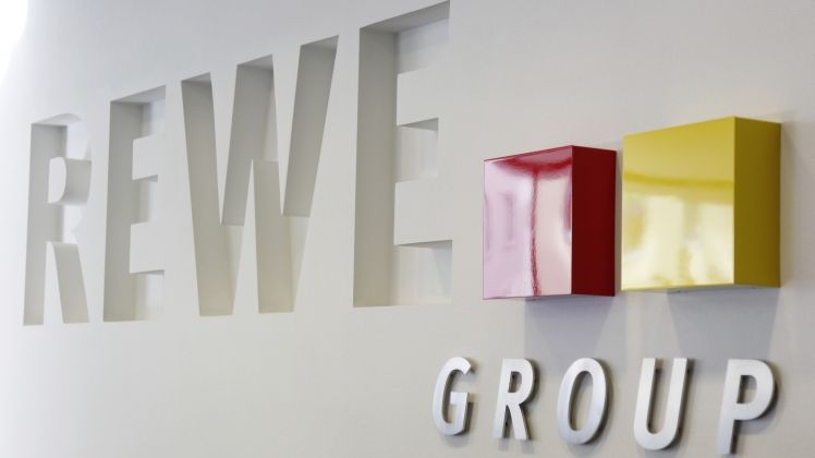 Die REWE International AG legt künftig den Fokus ihrer internationalen Aktivitäten im Vollsortiment CEE (BILLA, IKI) auf das Geschäft in EU Märkten. Die REWE International AG legt künftig den Fokus ihrer internationalen Aktivitäten im Vollsortiment CEE (BILLA, IKI) auf das Geschäft in EU Märkten.