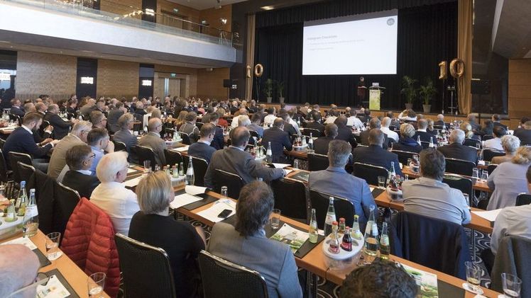 Jedes Jahr im Herbst lädt der Industrieverband Garten (IVG) e.V. Vertreter*innen aus Industrie, Handel und Medien zu einem der wichtigsten Treffen der Gartenbranche ein - dem IVG Forum Gartenmarkt. Bild: IVG.