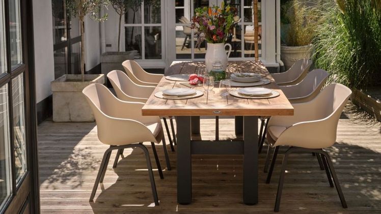 Der Le Soleil Dining Stuhl mit einer Sitzschale aus 100% recyceltem Kunststoff ist das Ergebnis kontinuierlicher Entwicklungsarbeit. Bild: Hartman.