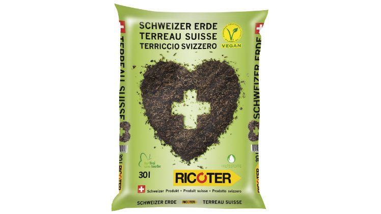 RICOTER ergänzt sein Sortiment um die neue Schweizer Erde Bio-Line vegan 30 Liter. Bild: RICOTER.