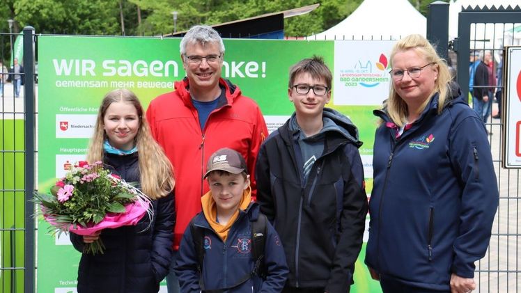 Die 10.000 verkaufte Dauerkarte. Bild: LAGA Bad Gandersheim.