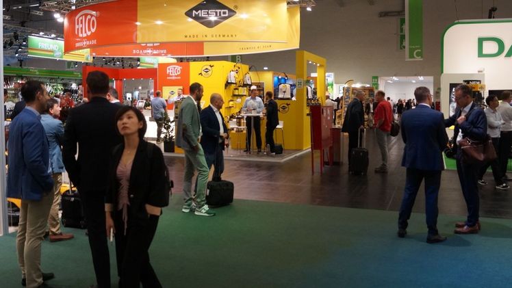 Volle Messehallen in Köln mit vielen Besuchern aus dem Ausland bei der spoga+gafa 2019. Bild: GABOT. 