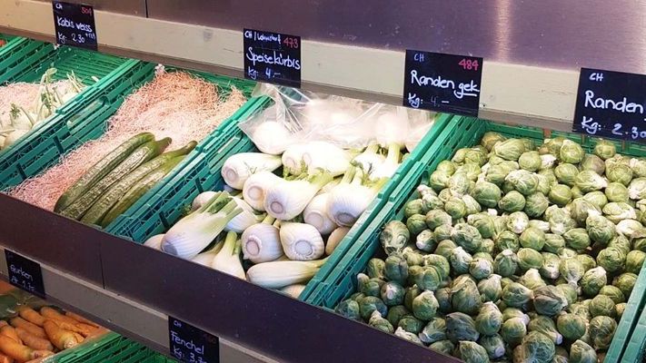 Weite Anfahrt oder Laden in der Nähe? Das hat erheblichen Einfluss auf die Ökobilanz. Bild: lid. 