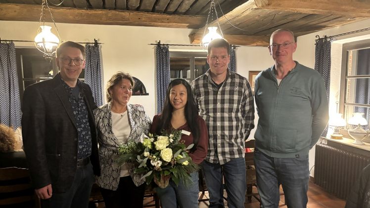Von links nach rechts: Eike Helmers, Urzula Ahlerts, HaiYen Trinh, Marco Hobbiebrunken, Ingo Janßen. Bild: Helmers. 