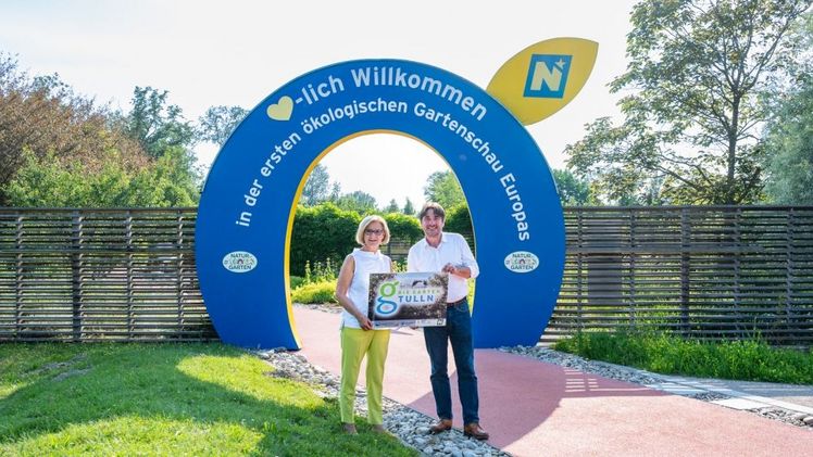 Landeshauptfrau Johanna Mikl-Leitner und DIE GARTEN TULLN-Geschäftsführer Franz Gruber. Bild: © Natur im Garten / J. Ehn.