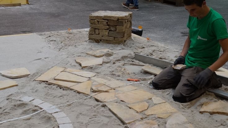 Die Bio-Lehrgärtnerei bietet praktische Ausbildung für Junggärtnerinnen und Junggärtner. Bild: GABOT. Die Bio-Lehrgärtnerei bietet praktische Ausbildung für Junggärtnerinnen und Junggärtner. Bild: GABOT.