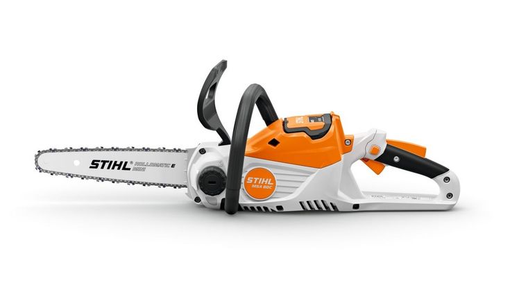 Die neuen, leisen Akku-Sägen der Einstiegsklasse STIHL MSA 60 C-B (Bild links) und STIHL MSA 70 C-B (Bild rechts) überzeugen mit Vielseitigkeit, Bedienkomfort und einem geringen Gewicht. Bild: STIHL