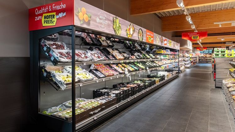 Frische-Vielfalt zum HOFER Preis in österreichweit modernisierten HOFER Filialen. Bild: © HOFER.