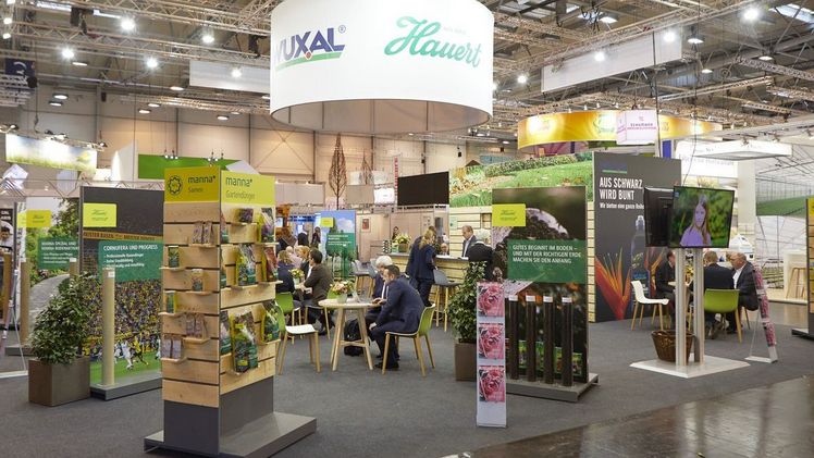 Wie schon in den vergangenen Jahren ist der Stand der Hauert MANNA Düngerwerke GmbH auf der IPM in Halle 3. Bild: Hauert Manna.