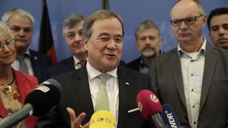 Armin Laschet beim ersten Landwirtschaftsgipfel in der Staatskanzlei Düsseldorf. Bild: Land NRW / Günther Ortmann.
