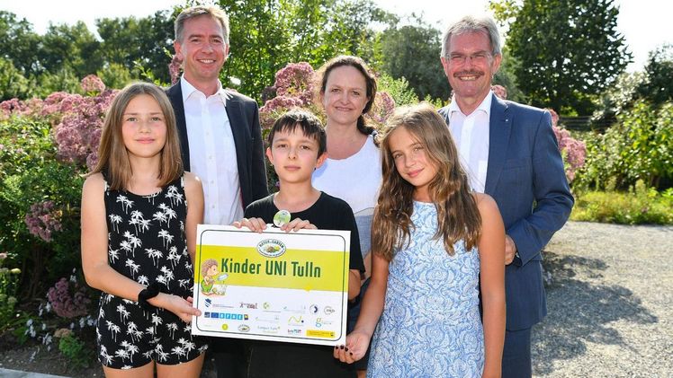 Kinder UNI Tulln. Bild: Natur im Garten.