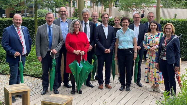 Die Thüringer Landesregierung tagte auf der Bundesgartenschau in Erfurt. Bild: FGL.