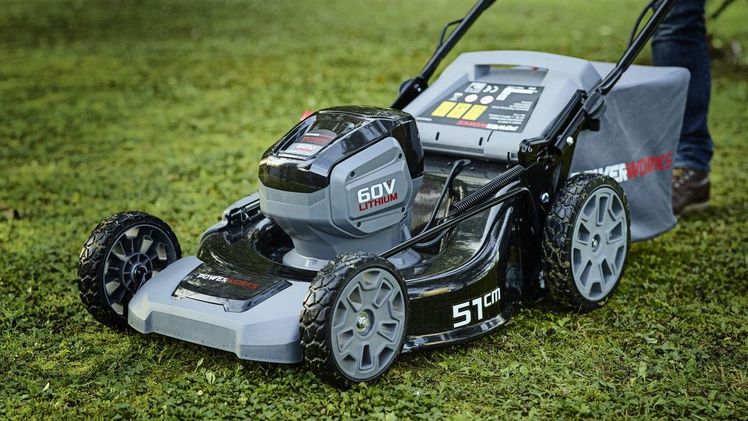 Powerworks - 60V Akku-Mäher. Bild: Powerworks.