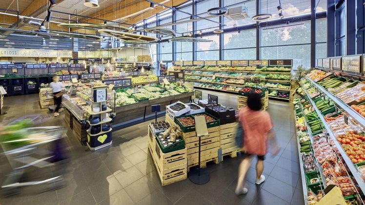 EDEKA gewinnt Retail Award 2025 für herausragende Obst- und Gemüseabteilungen. Bild: © EDEKA.