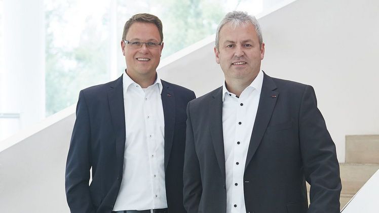 Dr. Christian Stehle (COO AL-KO KOBER SE), Peter Kaltenstadler (CEO AL-KO KOBER SE). Bild: AL-KO.