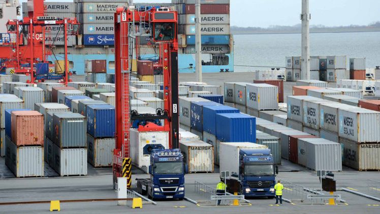 NORDFROST - Etabliert Container-Trucking im JadeWeserPort Wilhelmshaven. Bild: NORDFROST.