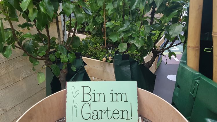 Carbonfaserverstärkter Kunststoff, kurz CFK, wird nicht nur in der Luftfahrt, in der Robotik oder beim Maschinenbau genutzt. Auch für den Gartenbau kommt das Material infrage. Bild: GABOT.