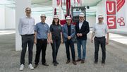 V.l.: Benjamin Orsag (stellvertretender Geschäftsleiter BAUHAUS Nagold), Felix Schlaich (stellvertretender regionaler Geschäftsführer bei BAUHAUS), Fabienne Rau (Bauleitung Rau Bau), Francesco Torzilli (regionaler Geschäftsführer bei BAUHAUS), Jürgen Großmann (Oberbürgermeister Nagold) und Patrick Ullrich (Geschäftsleiter BAUHAUS Nagold). Bild: BAUHAUS AG.