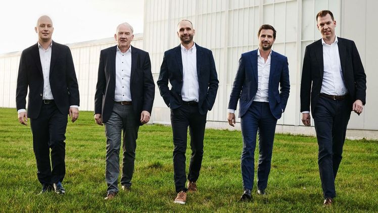 Paul Koppert, Henri Oosthoek und Robert Pathuis werden zusammen mit dem ehemaligen Vorstandsmitglied Peter Koppert und dem Berater John Budé einen Aufsichtsrat bilden. Bild: Koppert.