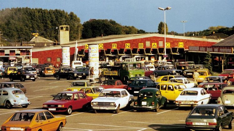 1. HORNBACH Bausupermarkt in Bornheim 1968. Bild: Hornbach.  