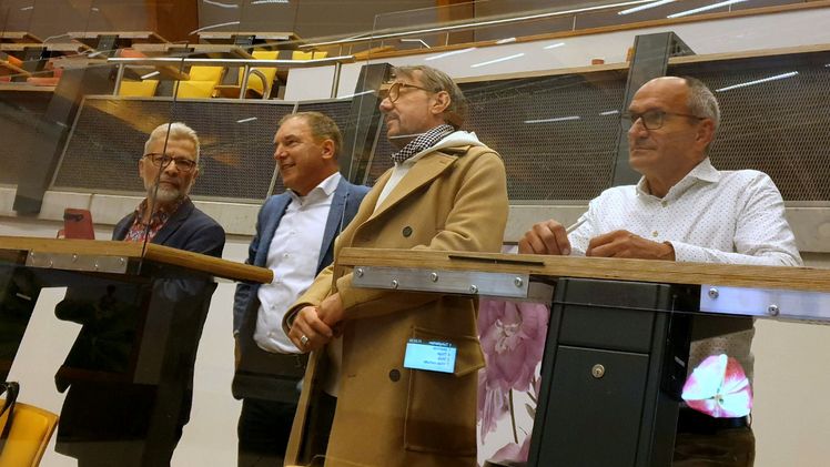 Schatzmeister Michael Rhein, Direktor André van Kruijssen, Kreativ-Direktor Manfred Hoffmann und Commercieel Directeur Guus van Logtestijn. Bild: FDF.