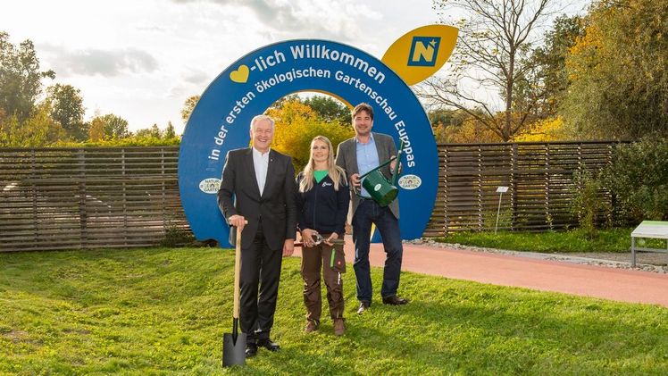 Landesrat Martin Eichtinger, Gartenleiterin Susanne Leeb und Geschäftsführer Franz Gruber bilanzieren über eine positive Saison der GARTEN TULLN. Bild: DIE GARTEN TULLN / J. Ehn. Landesrat Martin Eichtinger, Gartenleiterin Susanne Leeb und Geschäftsführer Franz Gruber bilanzieren über eine positive Saison der GARTEN TULLN. Bild: DIE GARTEN TULLN / J. Ehn.