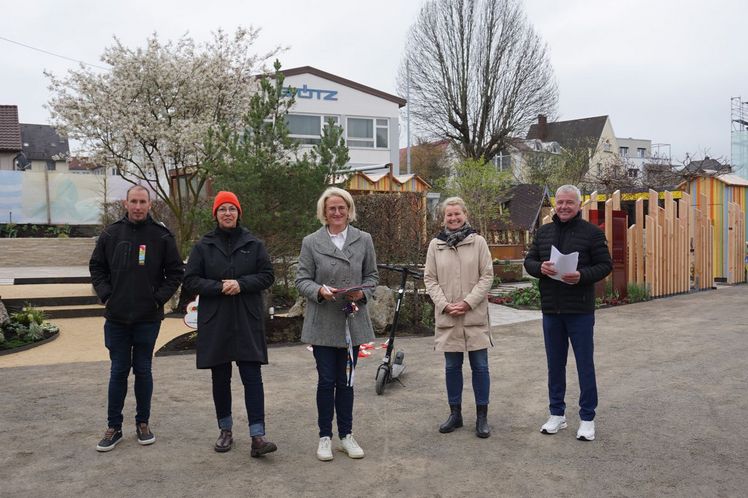 (v.l.n.r.) Tobias Schuler (GS Balingen, Fachbereich Ausstellung und Betrieb), Annette Stiehle (Technische Geschäftsführung), Annette Stoll-Zeitler (Leitung Ausstellung und Betrieb), Uschi App (stellv. Vorstandsvorsitzende VGL-BW), Reiner Bierig (Geschäftsführer VGL-BW). Bild: VGL BW.