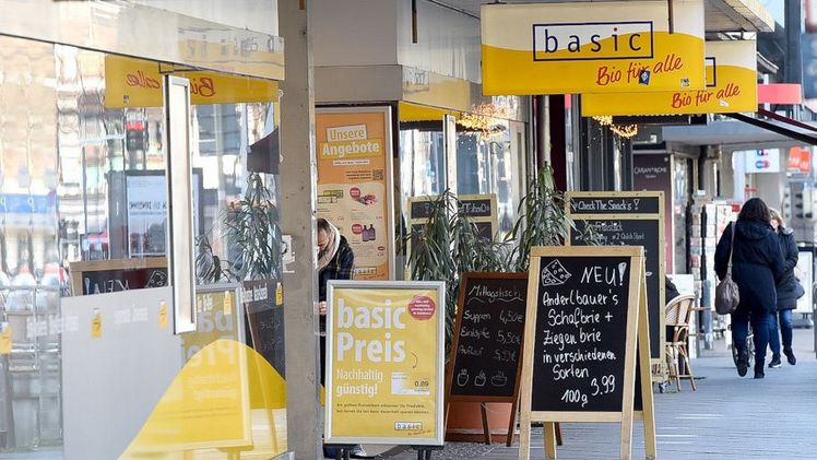 Für basic geht es jetzt unter dem Dach von tegut... weiter. Bild: tegut...