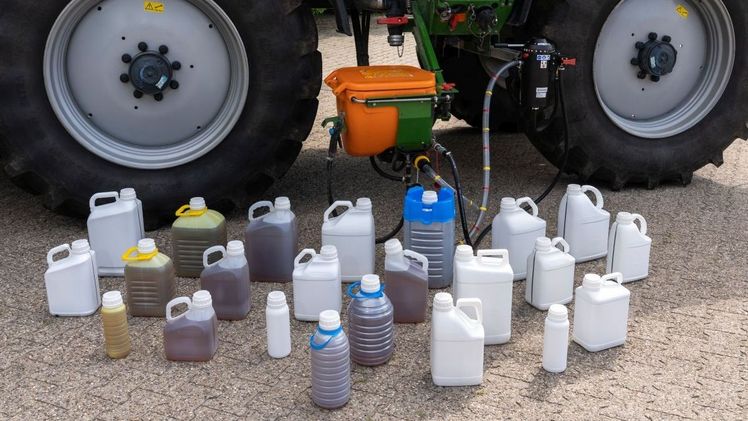 Mit ADAMA, BASF, Bayer, Belchim Crop Protection, Certis Europe, Corteva Agriscience, FMC Corporation, Nufarm, Rovensa Group und Syngenta unterstützen immer mehr Hersteller von Pflanzenschutzmitteln das geschlossene Transfersystem (CTS) easyconnect. Damit Mit ADAMA, BASF, Bayer, Belchim Crop Protection, Certis Europe, Corteva Agriscience, FMC Corporation, Nufarm, Rovensa Group und Syngenta unterstützen immer mehr Hersteller von Pflanzenschutzmitteln das geschlossene Transfersystem (CTS) easyconnect. Damit erlangen Landwirte und Anwender in Europa noch mehr Flexibilität und können Pflanzenschutzmittel im Vergleich zu herkömmlichen Methoden schneller, einfacher und sicherer handhaben. Bild: Bayer.