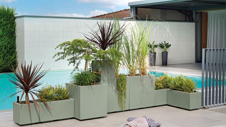 Matheria - modulares System aus Töpfen und Pflanzgefäßen für den Außenbereich. Bild: VECA SPA.