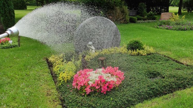 Wasserknappheit auf Friedhöfen. Bild: GdF.