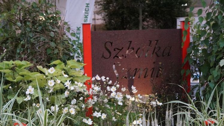 Die Firma Szkółka SZMIT gewann auf der GREEN IS LIFE 2018 den Wettbewerb um den schönsten Messestand in der Kategorie "Pflanzenaussteller". Bild: GABOT.