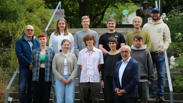 10 neue Azubis begrüßt. Bild: Andrea Keßler, © LWG Veitshöchheim.