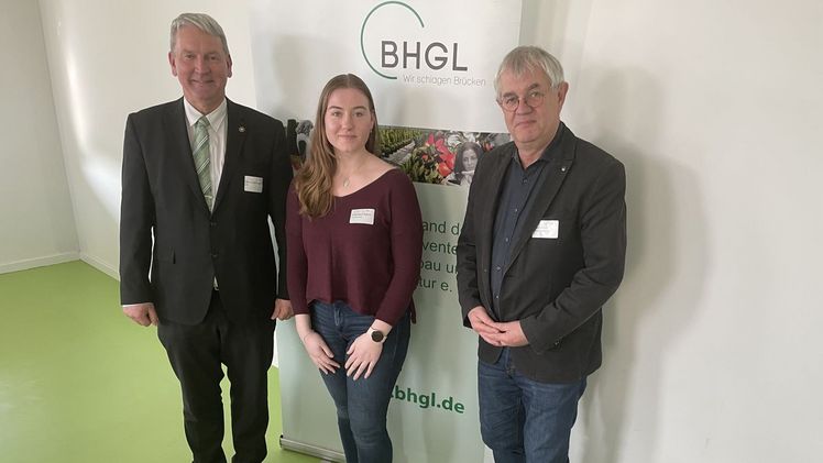 BHGL-Präsident Marc-Guido Megies, BHGL-Studierendensprecherin Regina Trübenbach, 1. BHGL-Vizepräsident Prof. Dr. Uwe Schmidt (v.l.n.r.). Bild: Jörg Freimuth.