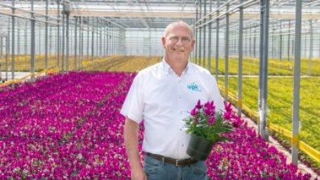 100 % digital: „Machen Sie diese Entwicklung mit und nehmen Sie sich Zeit dafür", sagt Ton Zwinkels. Bild: FloraHolland.