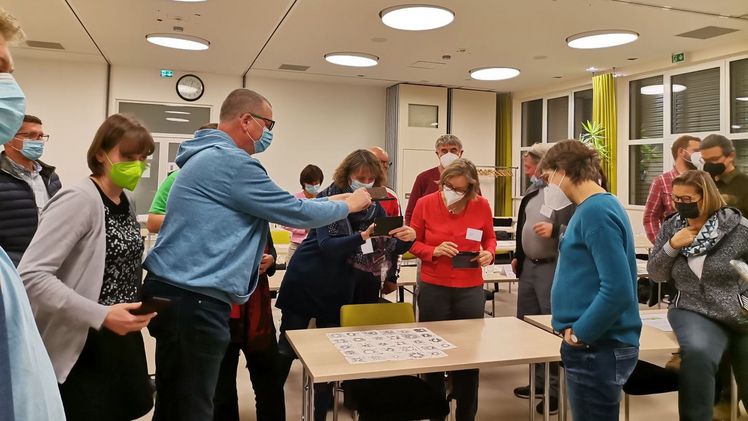 Die zertifizierte Zentangle-Lehrerin Anna Maria Meinhardt sorgte für kreative Entspannung bei den Teilnehmern der Bundesfortbildungstagung. Bild: ZVG.