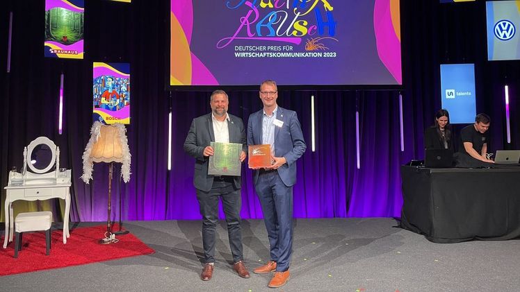 V.l.: Christoph Rullmann (Geschäftsführer Bundesverband SDW e.V.) und Manuel Löhmann (PR-Manager bei BAUHAUS). Bild: BAUHAUS.