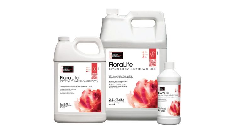 FloraLife Crystal Clear® Flüssigdünger für Blumen – jetzt mit FloraLife® Express-Technologie verbessert. Bild: Smithers-Oasis.