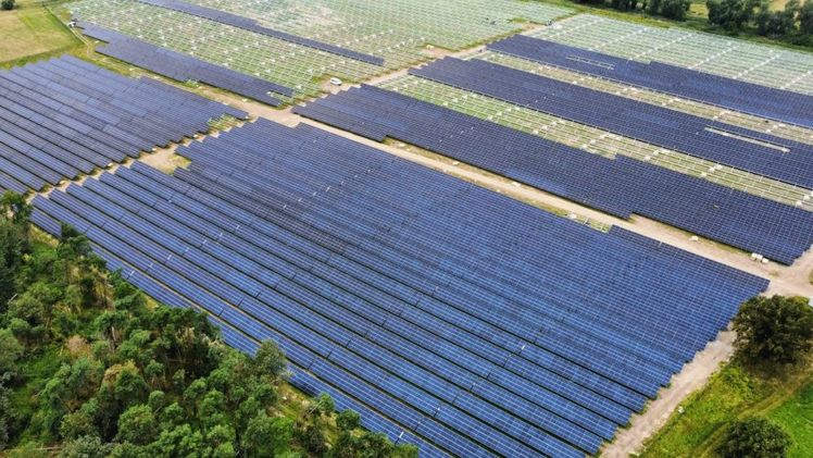 Der neue Energiepark Reppichau: Hier errichtet die Wimex Gruppe gemeinsam mit zwei Partnern auf rund 100 Hektar Fläche eine Freiflächen-Photovoltaikanlage mit Umspannwerk. Bild: Wimex Gruppe.