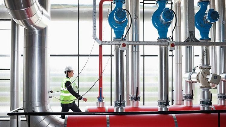 Förderprogramm „Abwärmenutzung in gewerblichen Unternehmen“. Bild: ©Getty Images/Tom Merton.