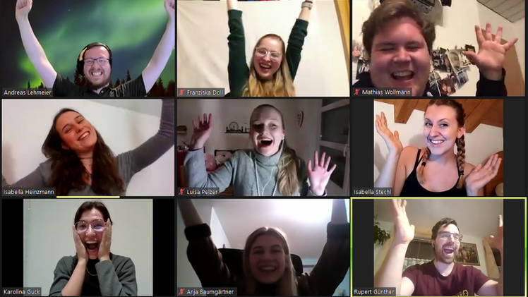 Jubel bei den Gewinnerinnen- und Gewinnerteams. Foto: HSWT.