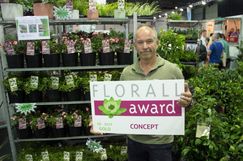 Karel Brosens erhält Konzept-Preis für Ceci n’est pas Une Rose. Bild: Florall.